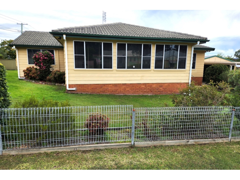 13 Government Road, Holmesville House for rent Listed by Robert Merlo