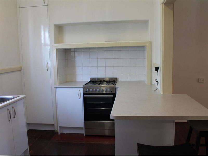 25 Grand Promenade, Bayswater House for rent Listed by Vanesa Terzic