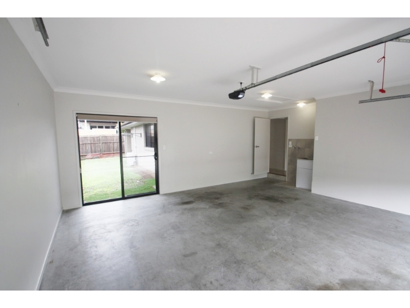 48 Wimmera Crescent, Upper Coomera House for rent | Listed by Evolve ...