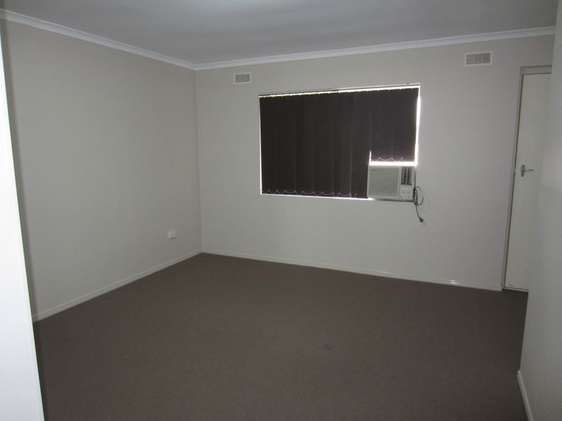 Unit 3/135 Toolooa Street, South Gladstone Apartment for rent Listed