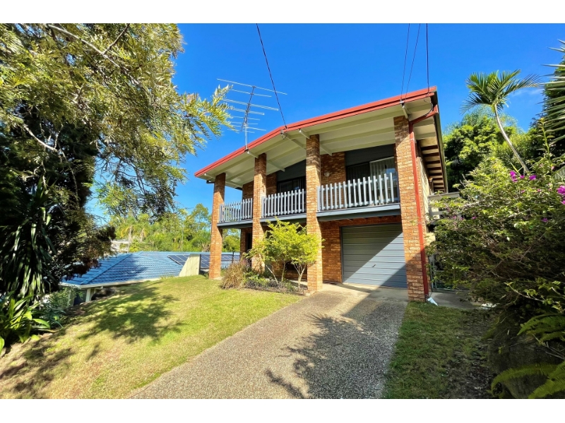 4 Pitceathly Street, Bundamba House for rent Listed by Jillian Cooney