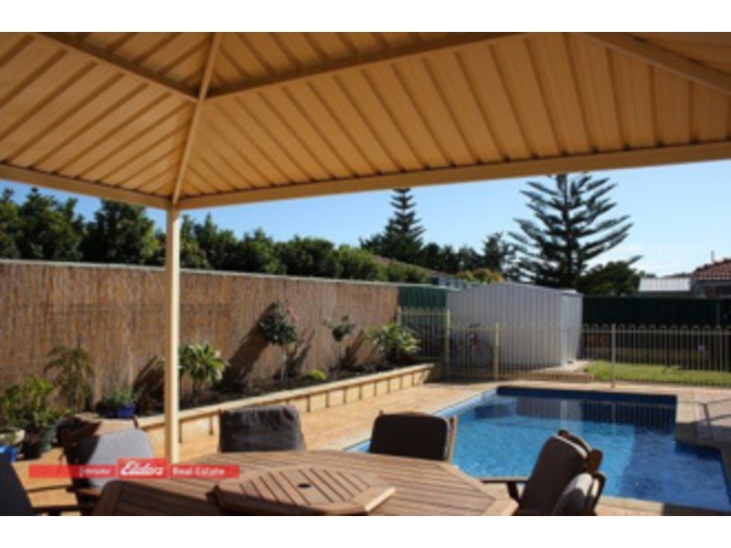 13 Maratea Parade, Secret Harbour House for rent Listed by Property