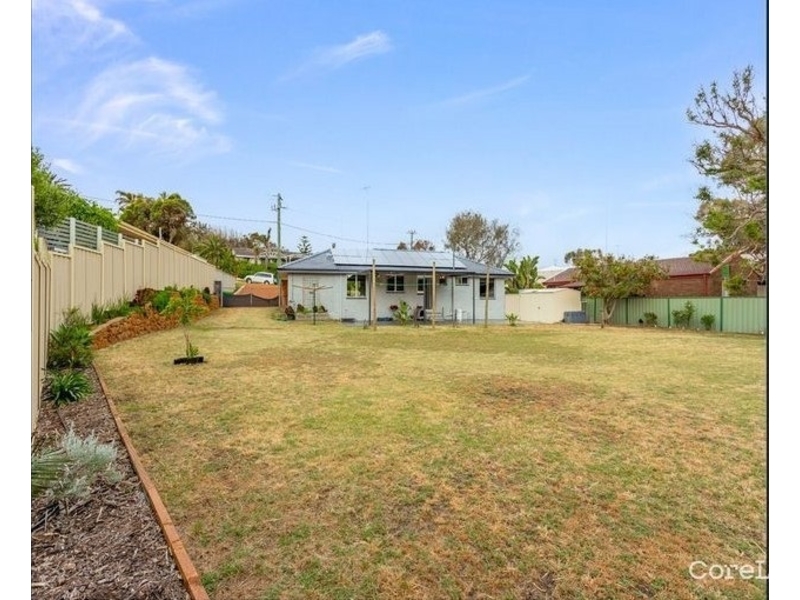 6 Birch Street, South Bunbury House for rent Listed by Elders Sdea