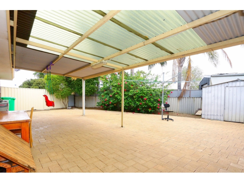2A Drysdale Street, East Bunbury House for rent Listed by Elders Sdea
