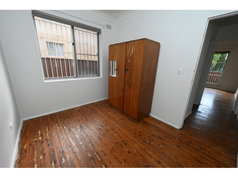 1/15 Gibbons Street, Auburn Apartment for rent Listed by Lina Tran of
