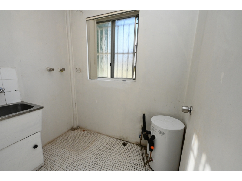 1/15 Gibbons Street, Auburn Apartment for rent Listed by Lina Tran of