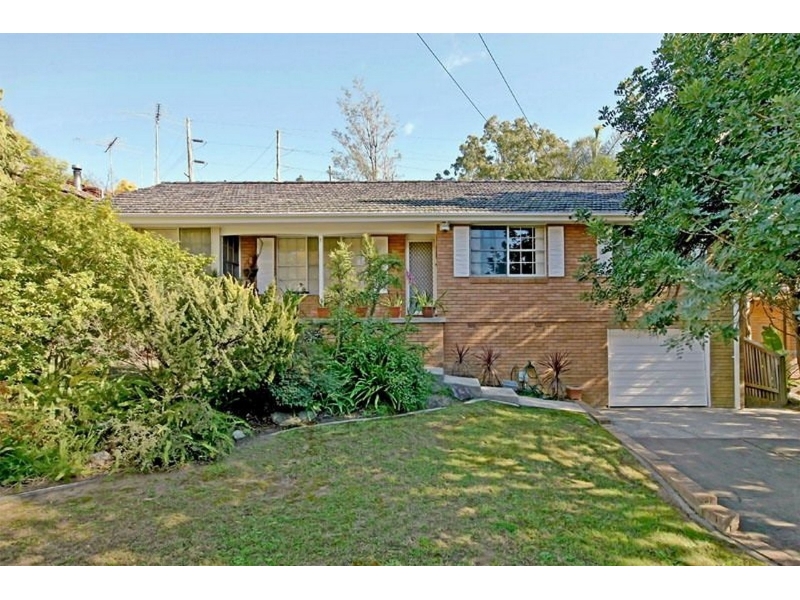 7 Timothy Avenue, Castle Hill House for rent Listed by Gilmour