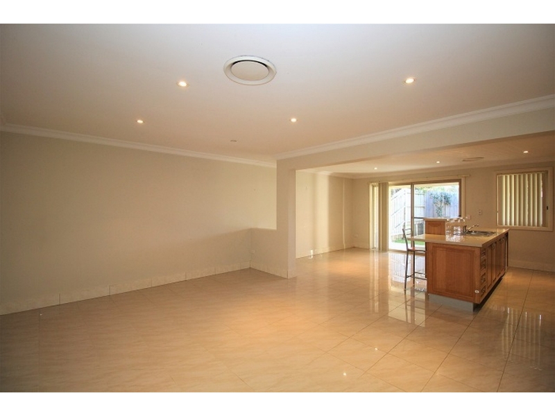 4/2224 Owen Avenue, Baulkham Hills Apartment for rent Listed by