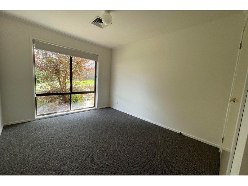 208 North Harley Street, Strathdale House for rent Listed by Emma