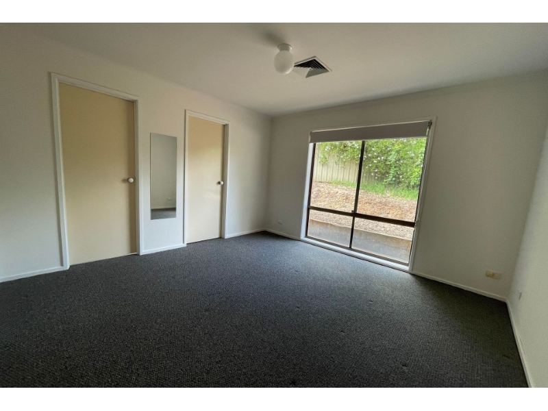 208 North Harley Street, Strathdale House for rent Listed by Emma