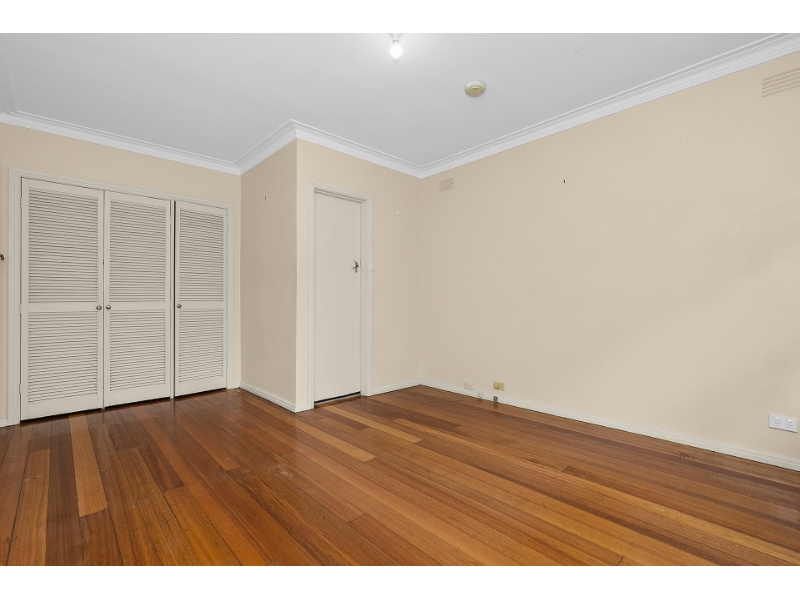3 Rob Roy Street, Glen Waverley House for rent Listed by Alex D'arcy