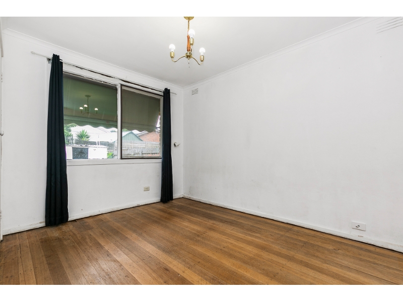 55 Camelot Drive, Glen Waverley House for rent Listed by David Yang