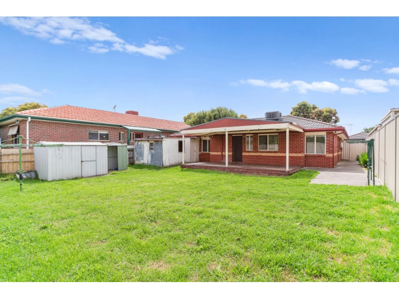 19 Orama Avenue, Carrum Downs House for rent Listed by Harcourts