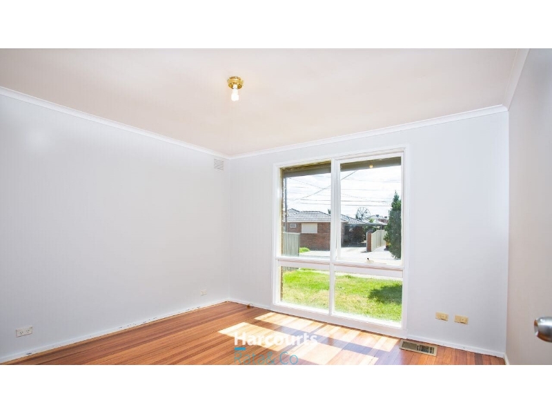 10 Cambridge Court, Thomastown House for rent Listed by Felicia