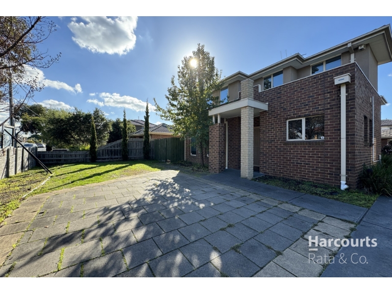 1/76 Strathmerton Street, RESERVOIR Townhouse for rent Listed by