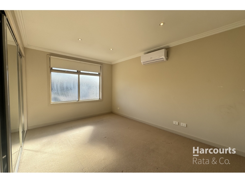 1/76 Strathmerton Street, RESERVOIR Townhouse for rent Listed by