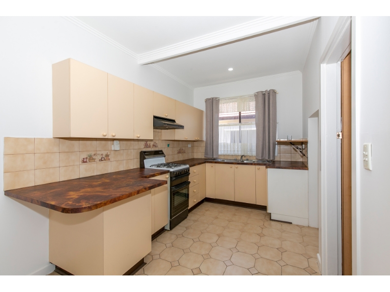 21 Cyprus Street, Lalor House for rent Listed by of Harcourts Rata