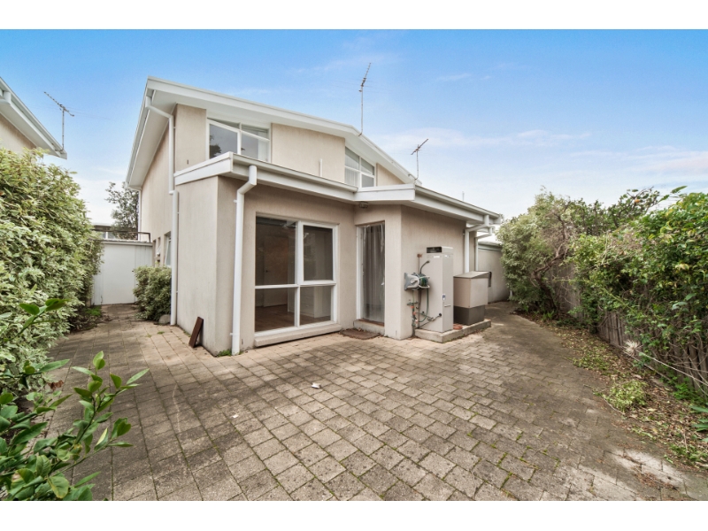 2/66A Gould Street, Frankston Townhouse for rent Listed by Leasing