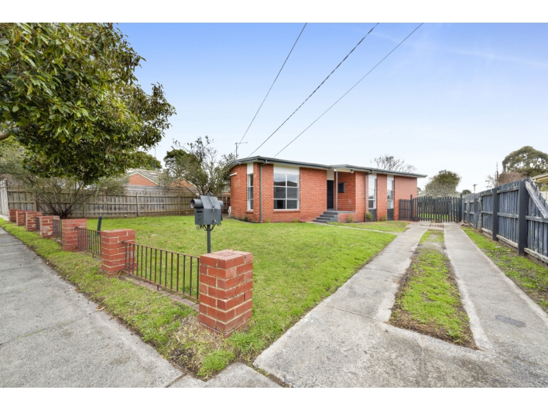 3 Silver Avenue, Frankston North House for rent Listed by Leasing