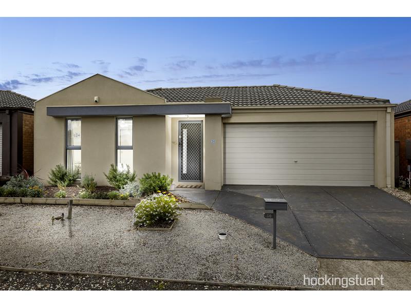 30 Fairhaven Boulevard, Melton West House for rent Listed by Chelsea