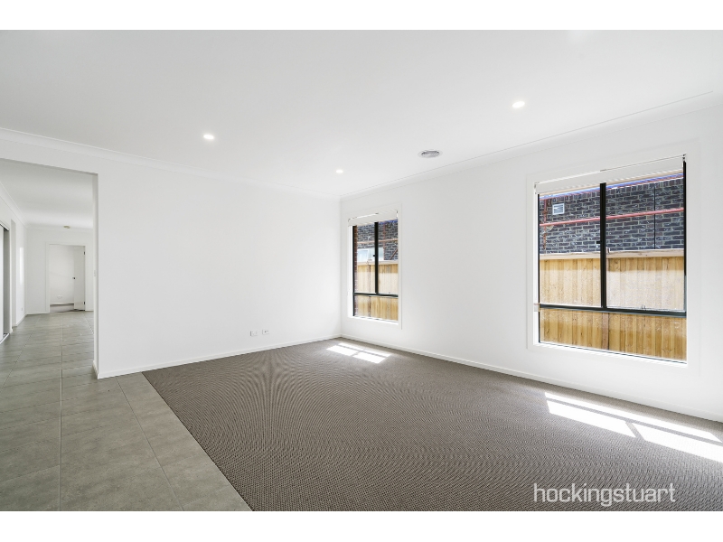 185 St Arnaud Road, Eynesbury House for rent Listed by Chelsea Grech