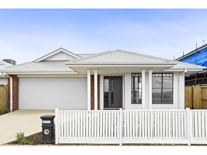 185 St Arnaud Road, Eynesbury House for rent Listed by Chelsea Grech