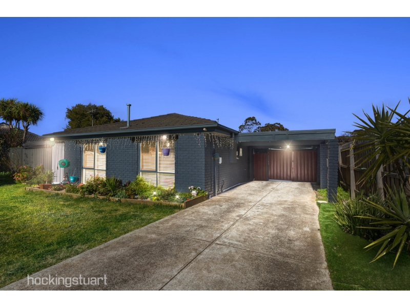 10 Fernberg Place, Melton West House for rent Listed by Chelsea Grech of Hockingstuart Melton