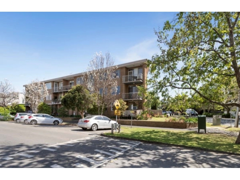 2/59 Southey Street, Elwood Apartment for rent Listed by Rebecca Berry of Belle Property St