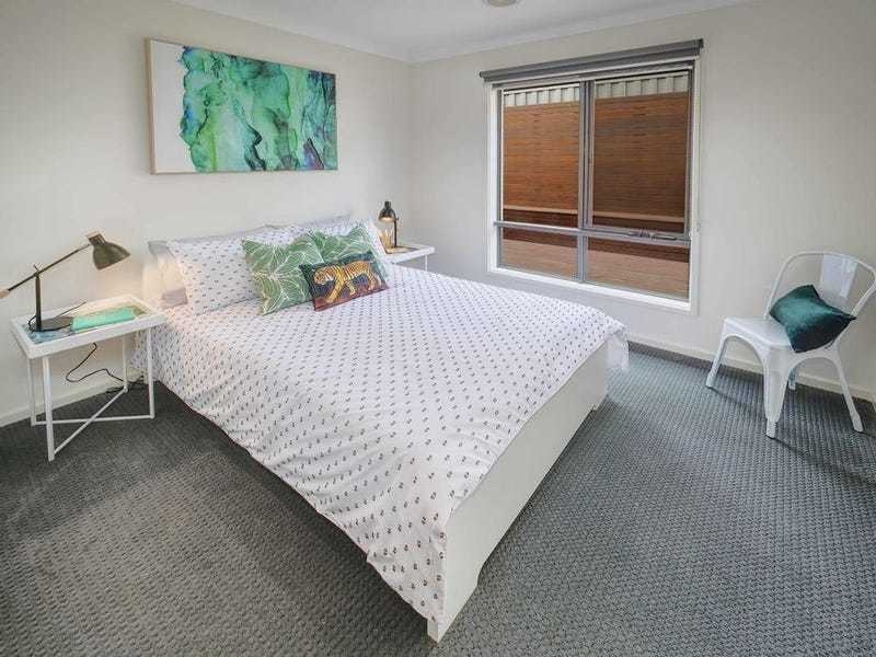 20 Lindeman Street, Berwick House for rent Listed by Harcourts