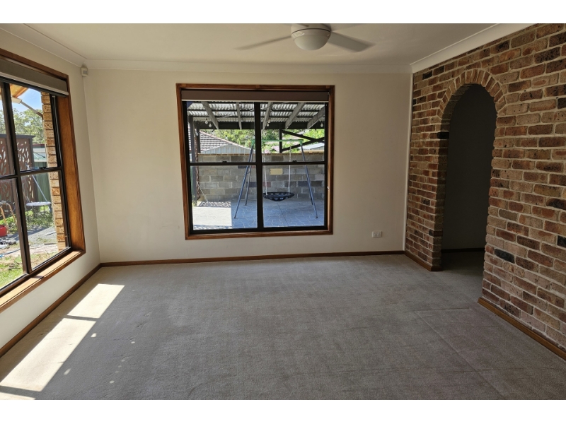 10 Westborne Drive, Nowra House for rent Listed by Christopher