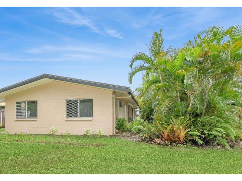 2/7 Dawson Street, Bramston Beach Townhouse for rent Listed by Jarron