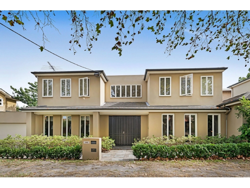 1 Tennis Grove, Caulfield North House for rent Listed by Hudson