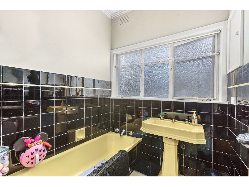 1166 North Road, Oakleigh South House for rent Listed by Daniel
