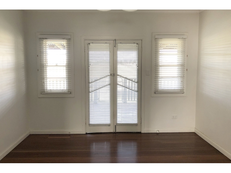 58 Station Lane, Lochinvar House for rent Listed by Leah Jay East