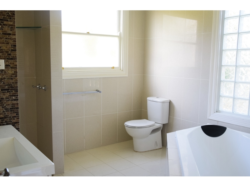 64 High Street, Wallalong House for rent Listed by Leah Jay Newcastle