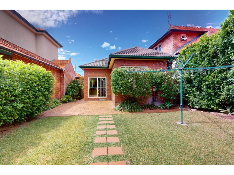 46 Pell Street, Merewether House for rent Listed by Leah Jay Newcastle of Leah Jay & TenantApp
