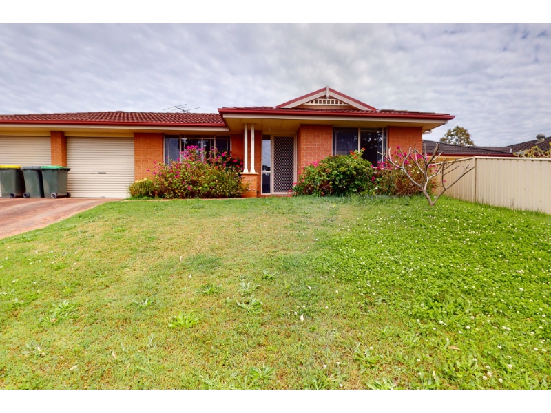 3 Coburn Circuit, Metford House for rent Listed by Leah Jay East Maitland of Leah Jay