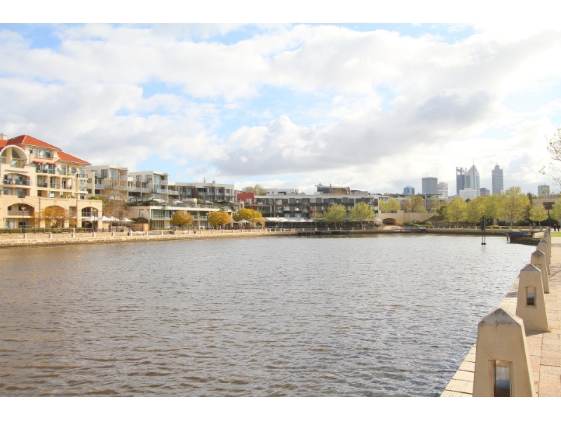 12/2 Henry Lawson Walk, East Perth Apartment for rent Listed by Gary