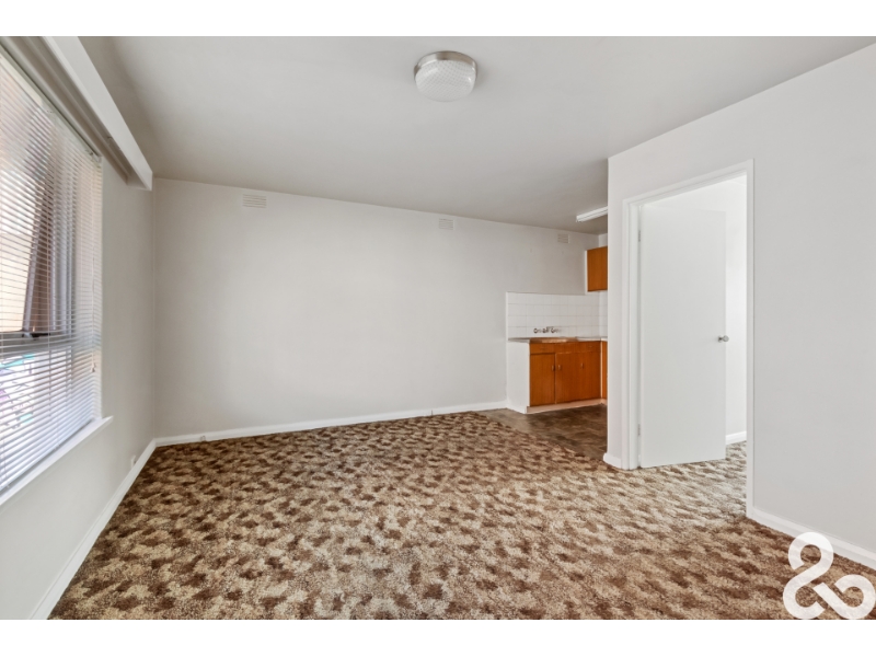 1/19 Normanby Avenue, Thornbury Apartment for rent Listed by Zoe