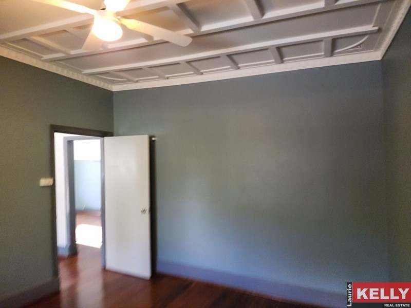 10 Lamb Avenue, Bentley House for rent Listed by Petra Russell of