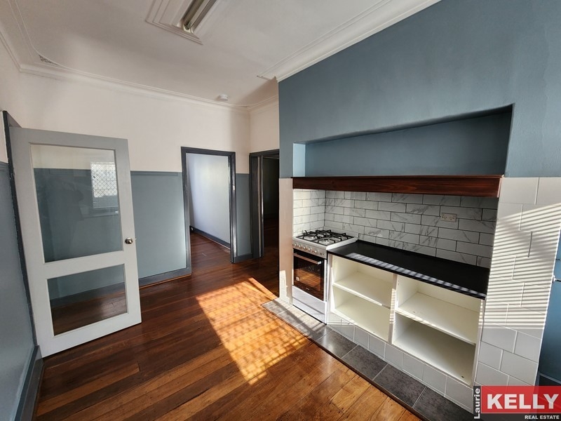 10 Lamb Avenue, Bentley House for rent Listed by Petra Russell of