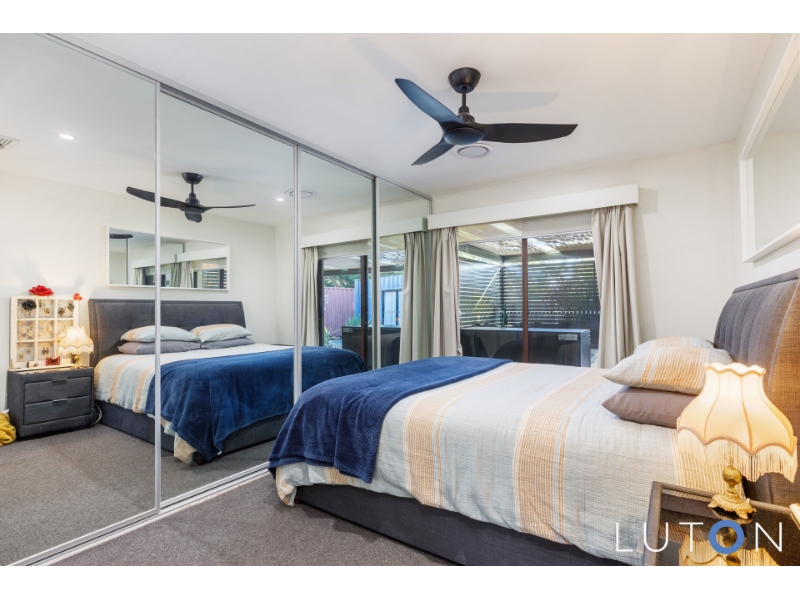 9 Oakwood Place, Isabella Plains House for rent Listed by Jessica