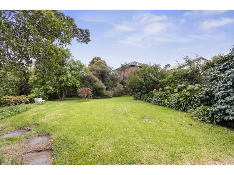 1 Harry Court, Mount Waverley House for rent Listed by Ashleigh King