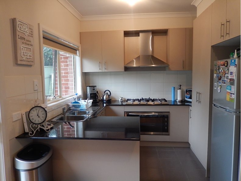 4/5 Caves Grove, Forest Hill Townhouse for rent Listed by Ashleigh