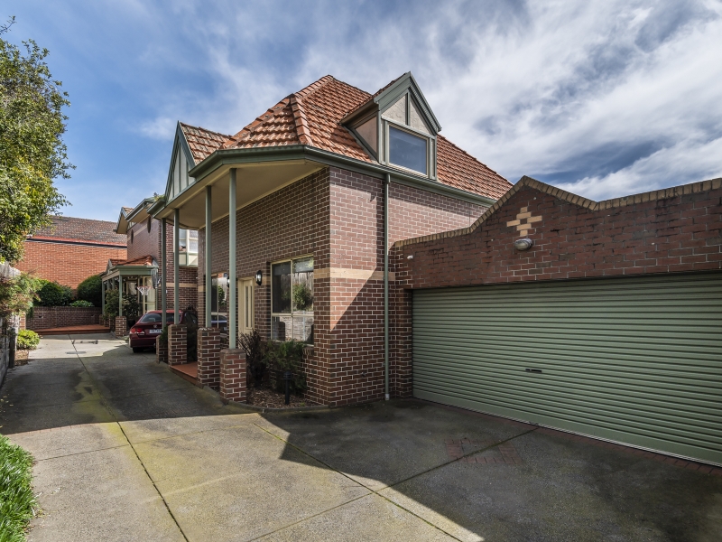 4-249-pascoe-vale-road-essendon-house-for-rent-listed-by-fadzi