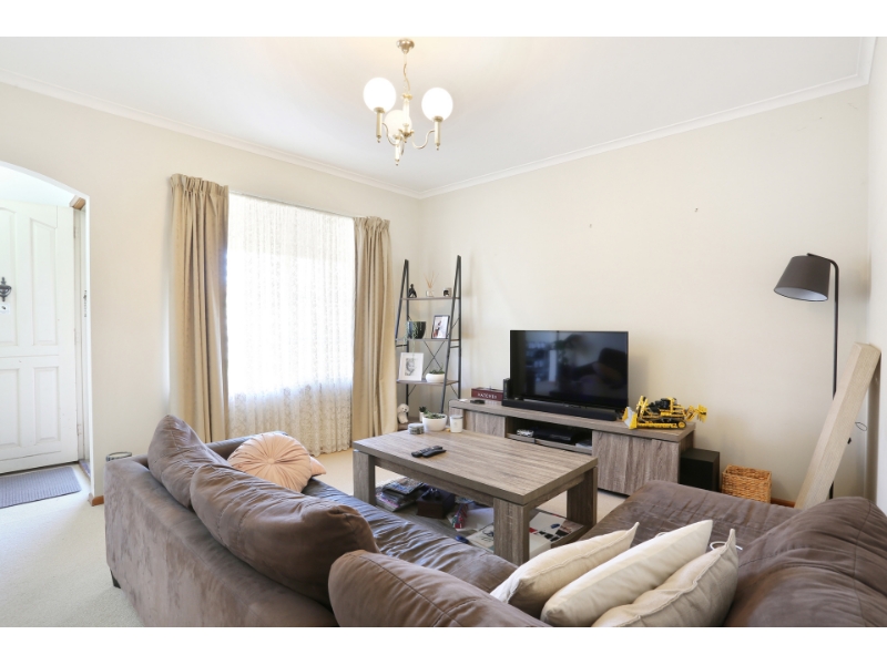 2/250 Myers Street, Geelong Apartment for rent Listed by Rajesh