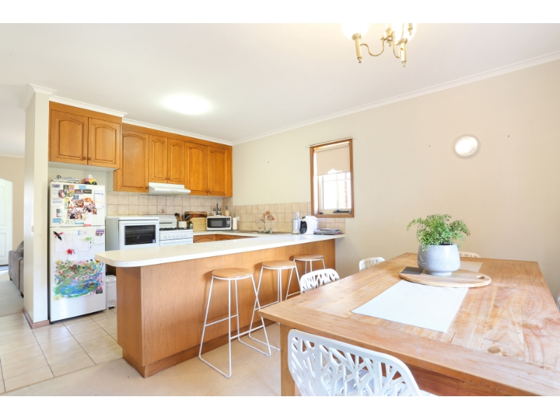 2/250 Myers Street, Geelong Apartment for rent Listed by Rajesh