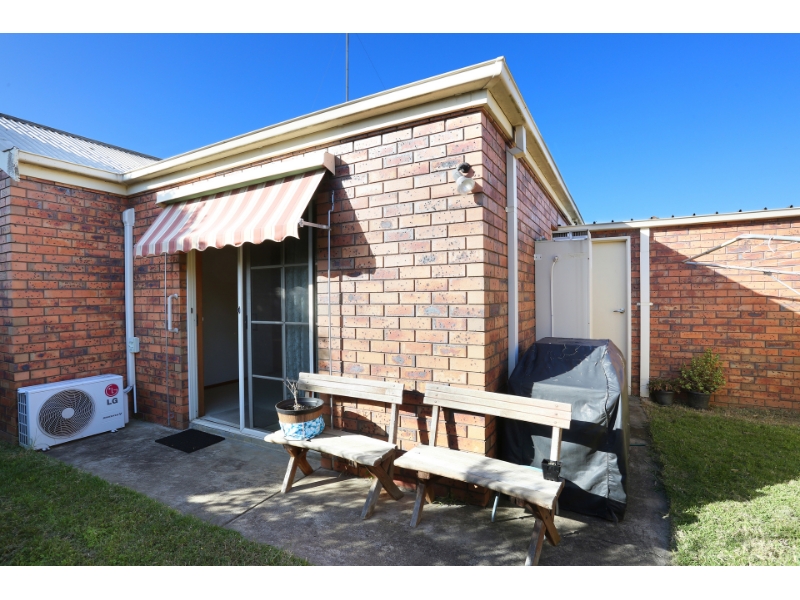 2/250 Myers Street, Geelong Apartment for rent Listed by Rajesh