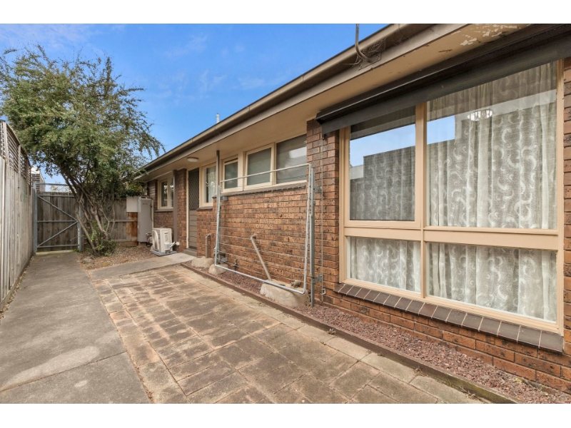 2/118 Isabella Street, Geelong West Apartment for rent Listed by