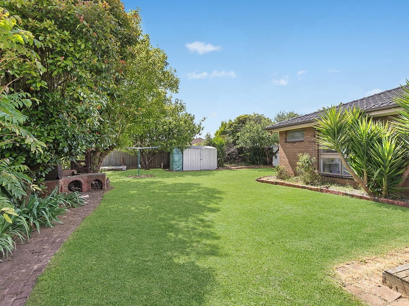 5 Armitage Court, Belmont House for rent Listed by Emily Haynes of